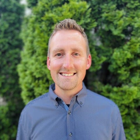 Eric Honsberger headshot
